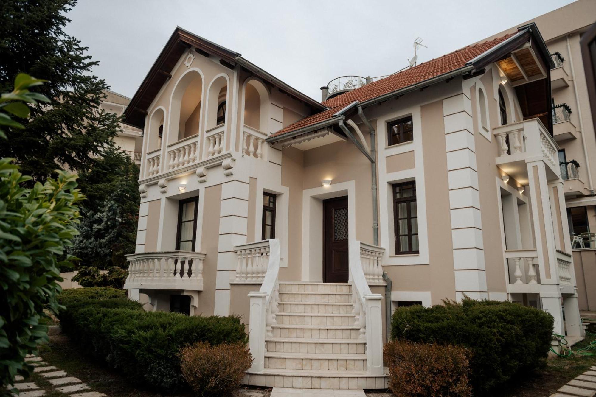 Emerald Suites Florina Luaran gambar